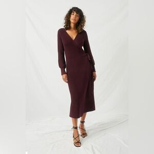 Sophie and Hailee Purple Sweater Wrap Maxi Dress Size L NWT